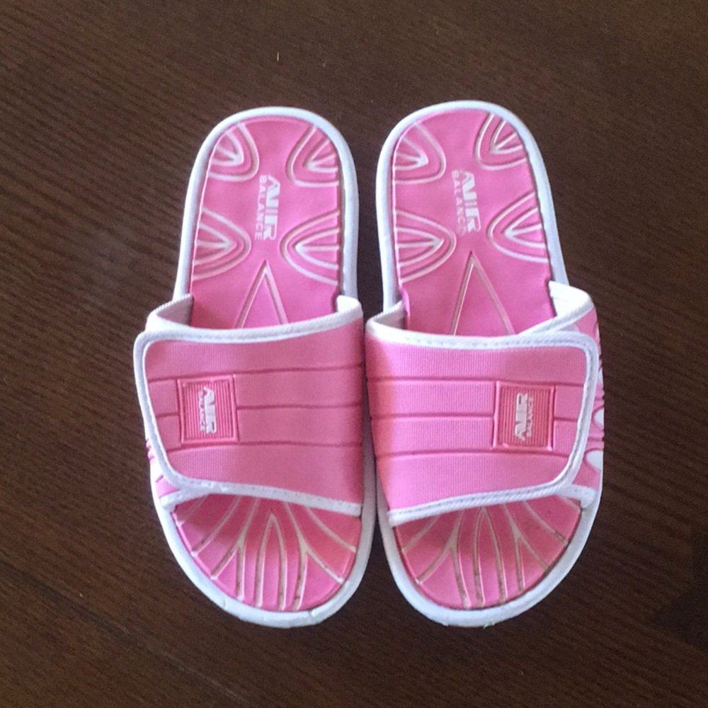 Air Balance Slip On Shoes